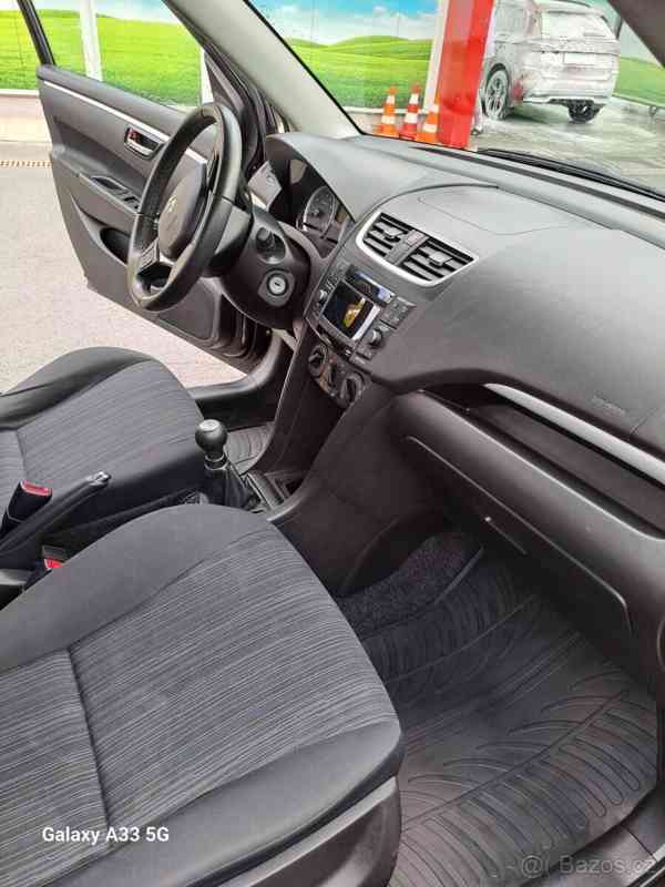 Suzuki Swift 1,2 4/ 2015 - foto 6