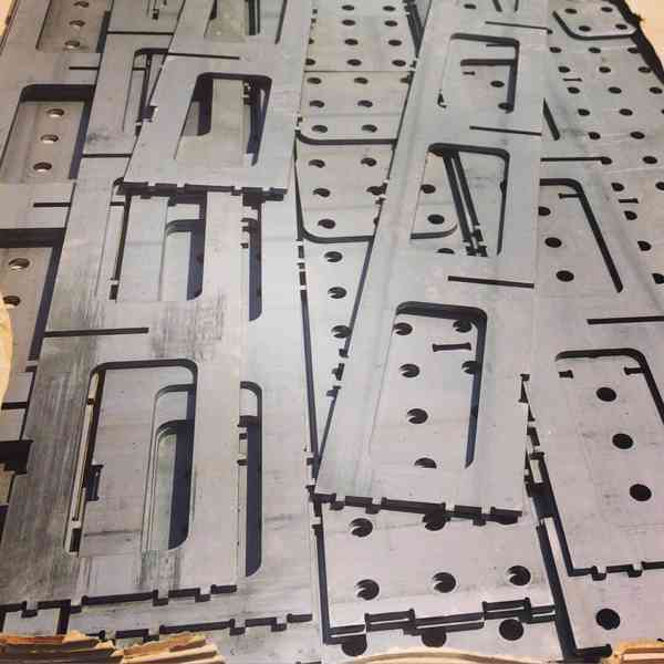 Svářecí svařovací stůl 1750mm x 750mm - foto 8