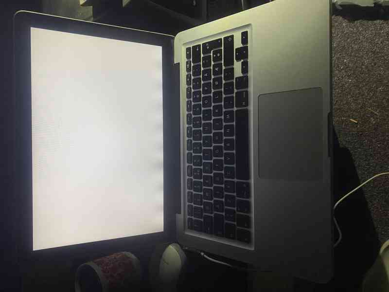 MacBook Pro 2013 - foto 2