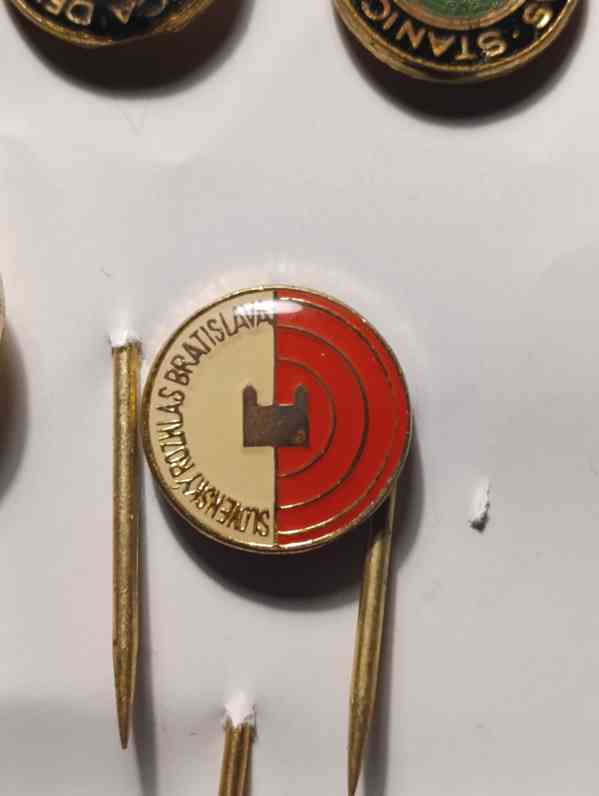 Sada 5 sběratel. odznaků Československý Rozhlas Bratislava - foto 5