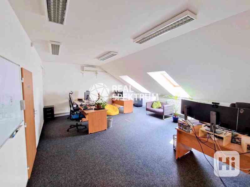 Pronájem moderních kanceláří 952 m2, ulice Dornych, Brno - Komárov - foto 2
