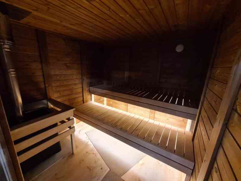 Moderní venkovní sauna Thermowood  - foto 10