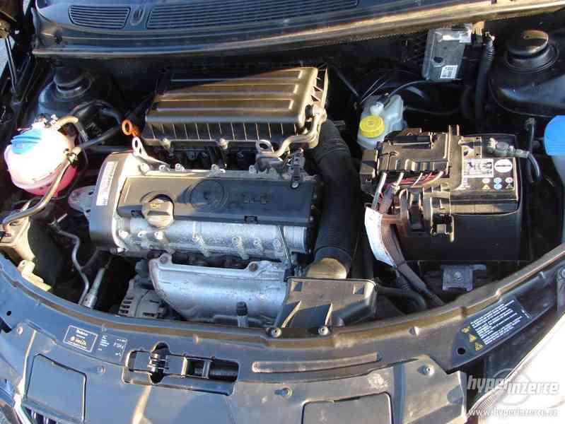 Škoda Roomster 1.4i r.v.2009 Klima (serviska) 63 KW - foto 13