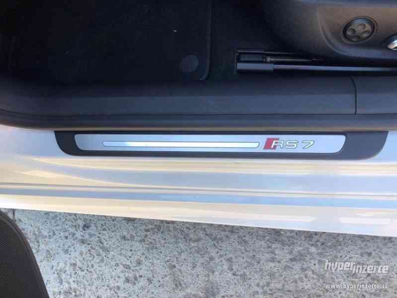 AUDI RS7 - foto 11