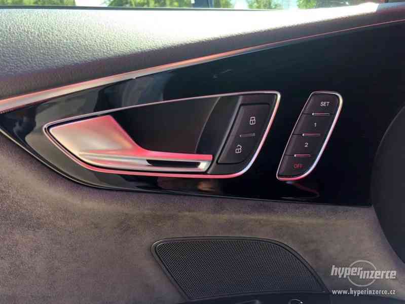 AUDI RS7 - foto 13