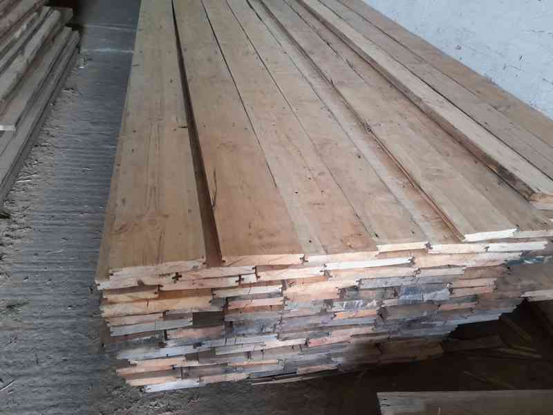 Prodám staré podlahové fošny. - foto 4