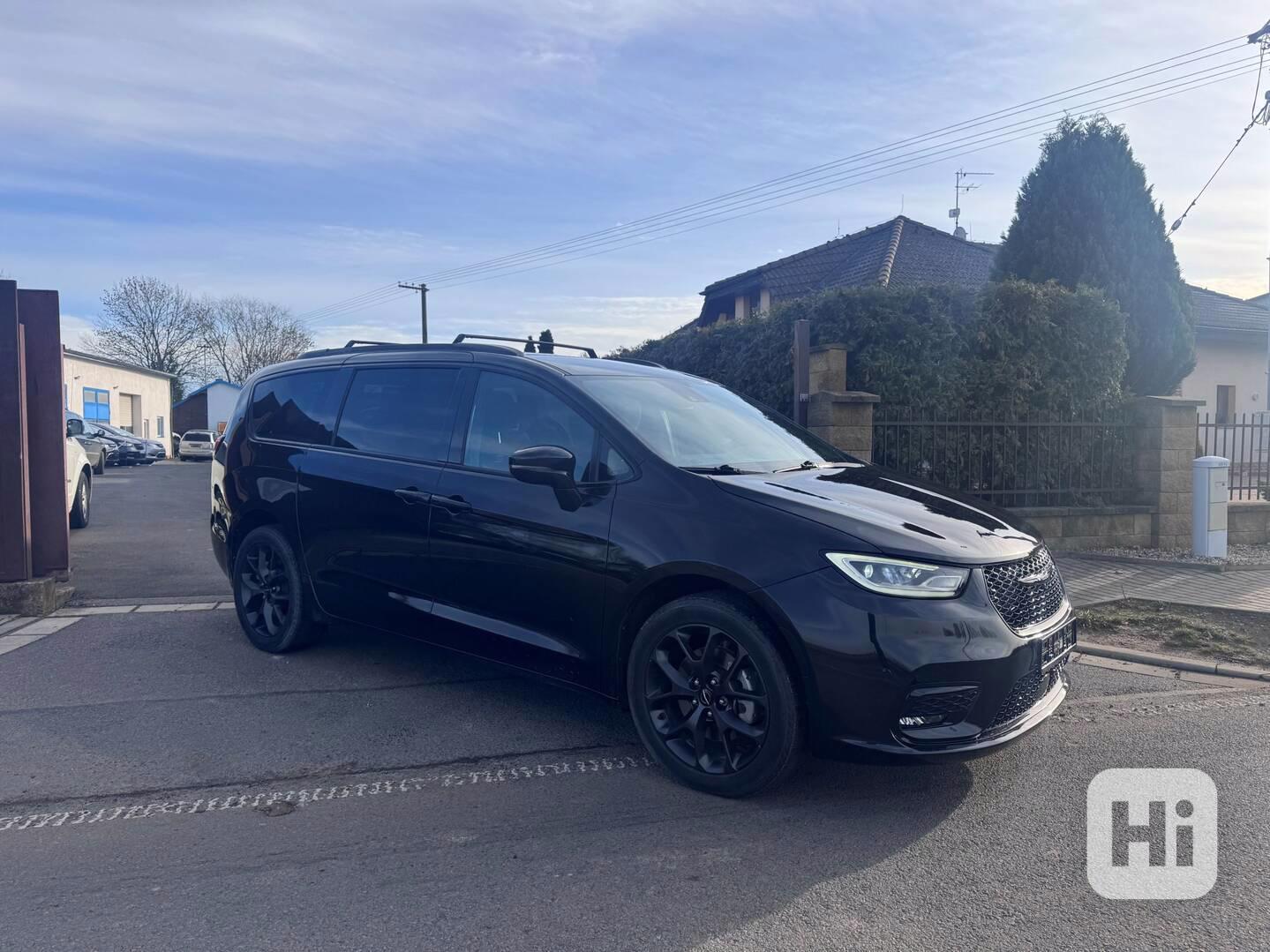 Chrysler Pacifica 3,6 4x4 AWD DVD RADAR Stype 2021 - foto 1