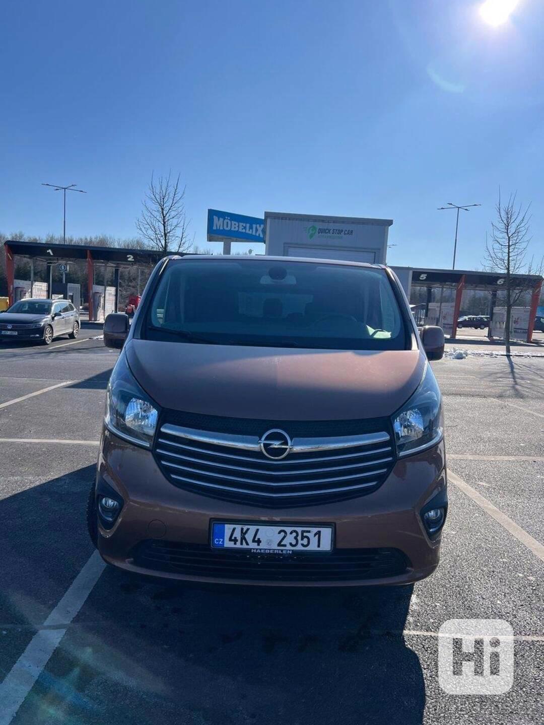 Opel Vivaro - foto 1