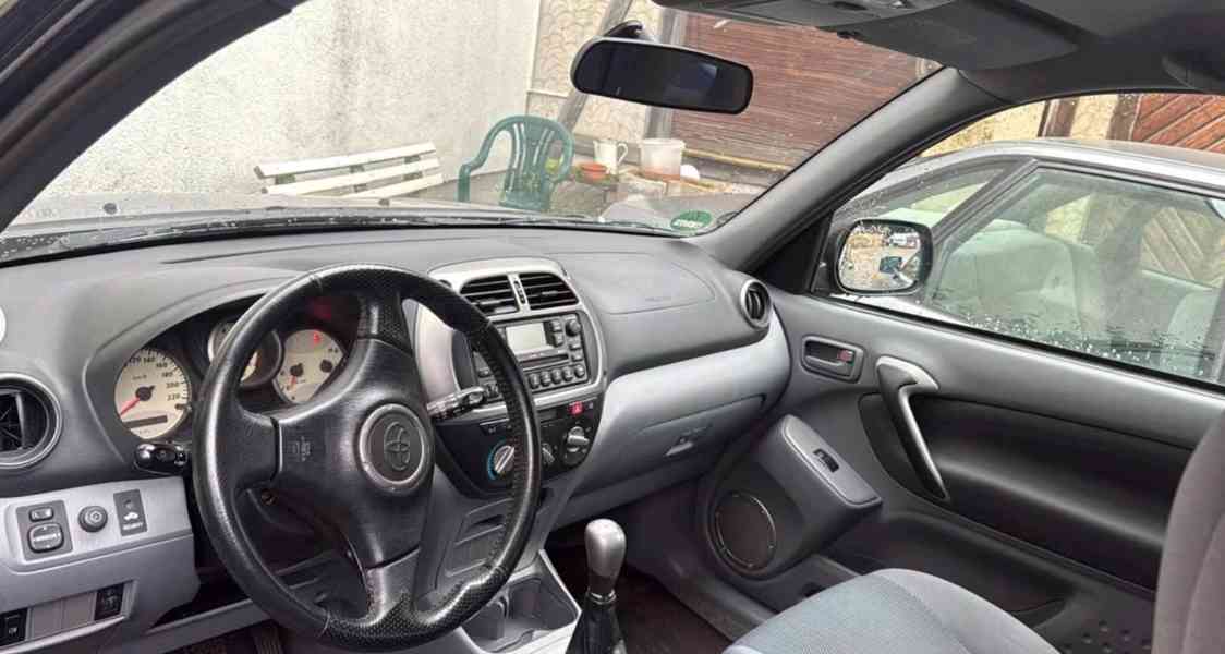 Toyota RAV 4 2,0i benzín 110kw - foto 7