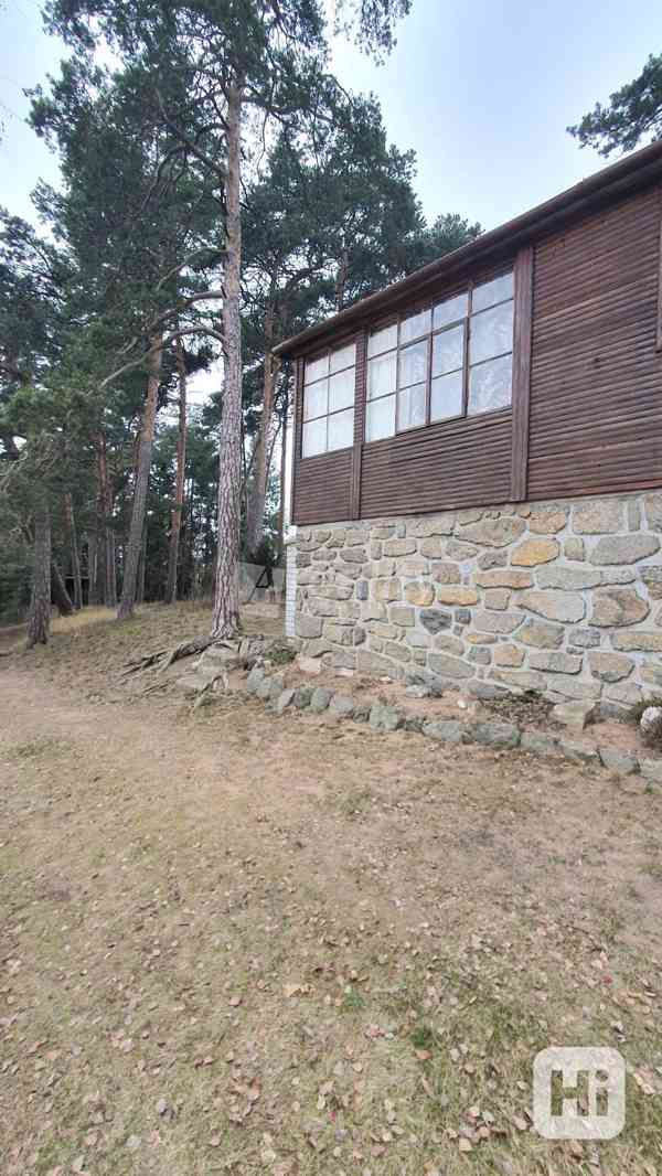Prodej útulné chaty s pozemkem 1.134 m2, Valdíkov, okr. Třebíč - foto 10