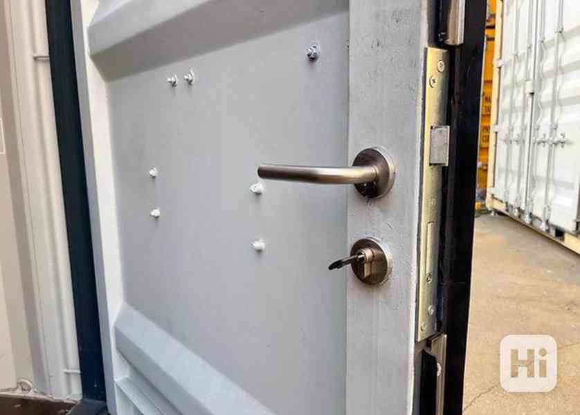 Prodejní stánek 20stopých přepravních kontejnerů - foto 4