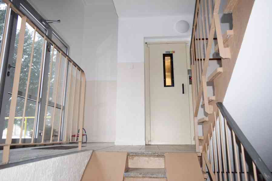 Pronájem bytu 1+kk ve Dvoře Králové nad Labem - foto 15