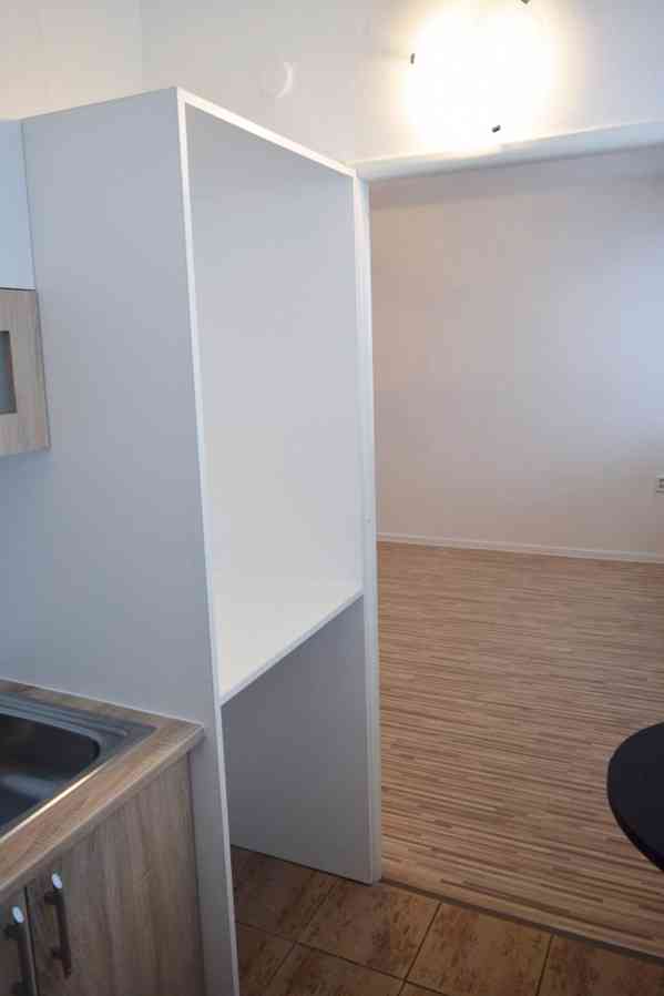 Pronájem bytu 1+kk ve Dvoře Králové nad Labem - foto 12
