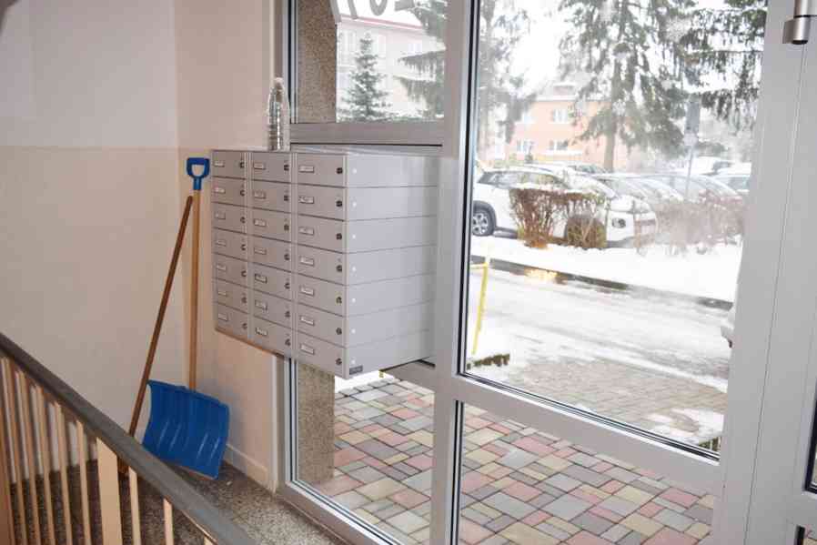 Pronájem bytu 1+kk ve Dvoře Králové nad Labem - foto 16