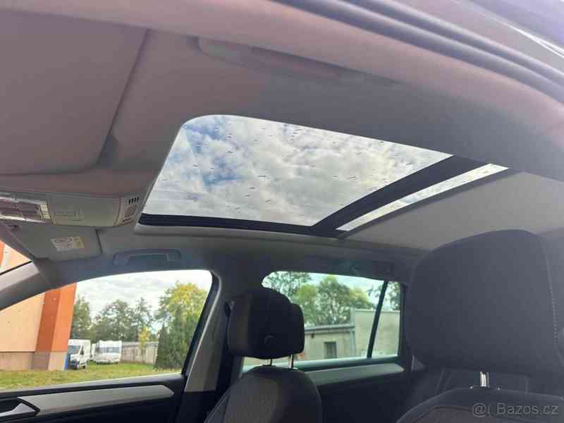 Volkswagen Tiguan 1,5   TSI 96 KW LED NAVI , rok 2020 - foto 4