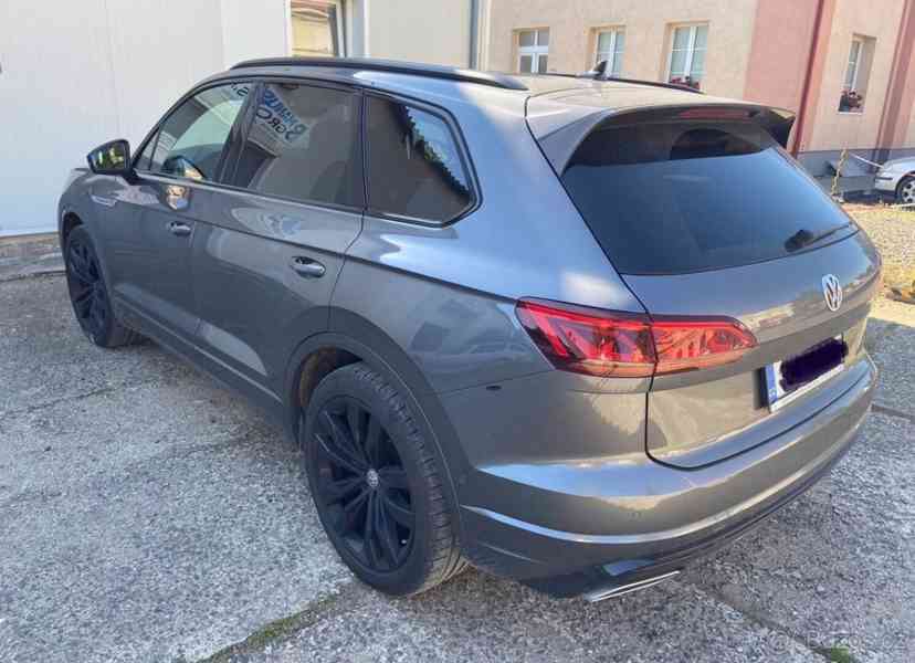 Volkswagen Touareg 3,0   TDI • 2020 • R-Line • FULL VÝB - foto 2