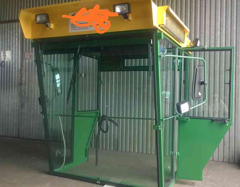 Kabina pro John Deere Combine - foto 2