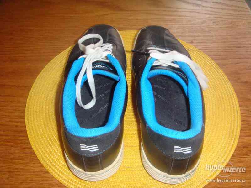 prodám pánské kožené boty ADIDAS na golf za 350kč - foto 3