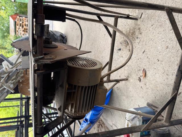 Okružní pila - foto 3