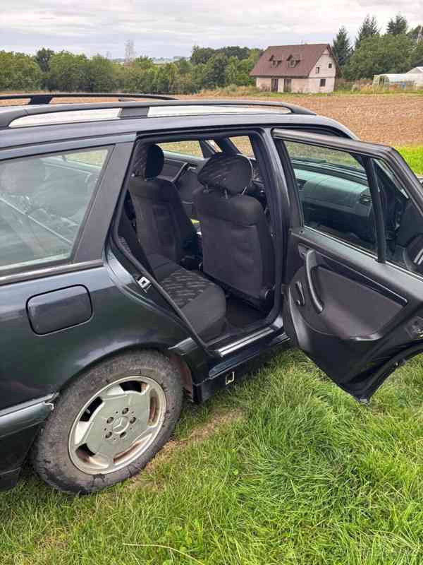 Mercedes-Benz Třídy C 2,5   C250 TD 110 kW - foto 15