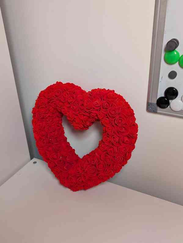 Medvídci z pěnových růží - foto 6