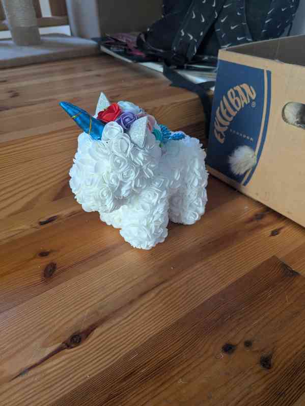 Medvídci z pěnových růží - foto 5