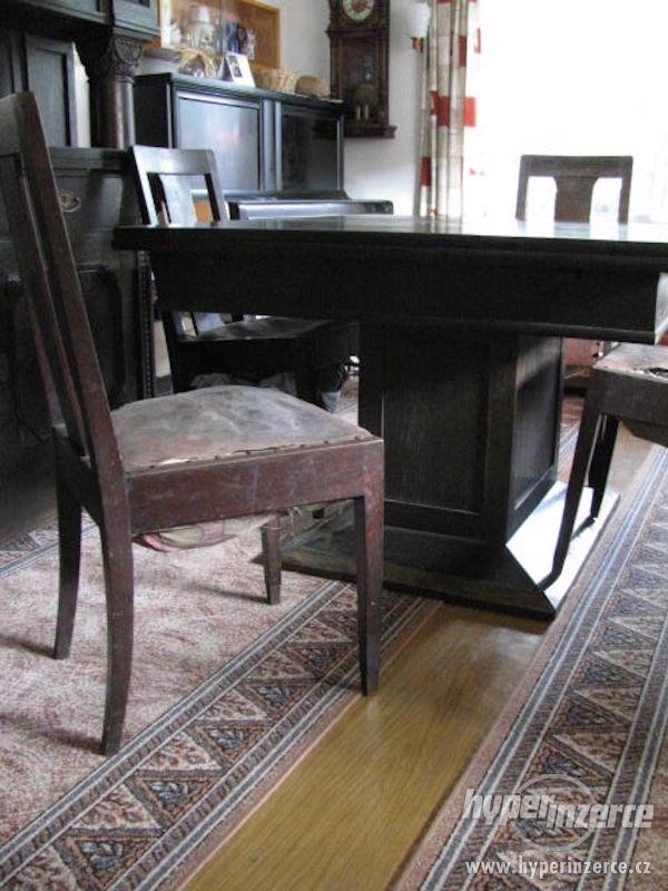 Starožitný stůl s židlemi z 19.st.,super stav - foto 2