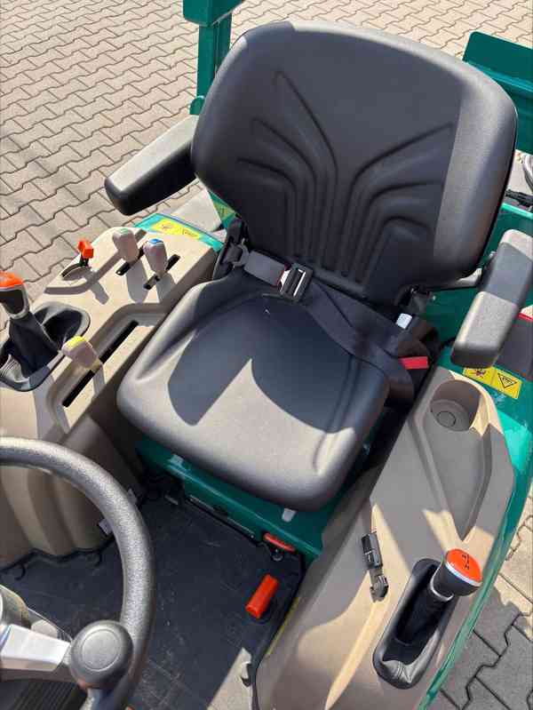 Traktor LOVOL P1025 series - motor Yanmar, 25 Hp - foto 2