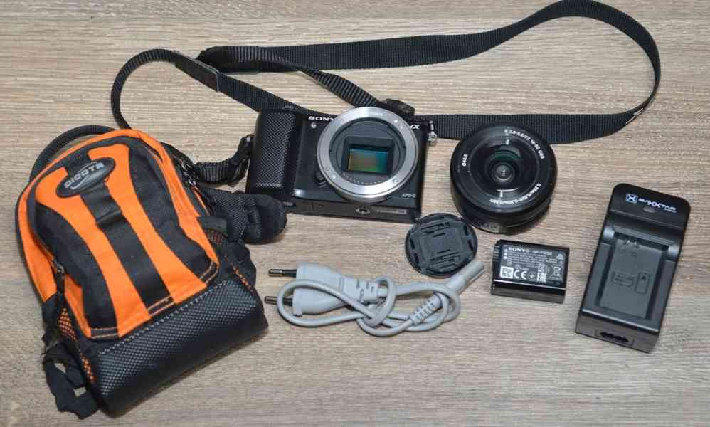 Sony A 5000 + 16-50mm *Full HDV*WIFI/NFC* 1600 Exp - foto 3