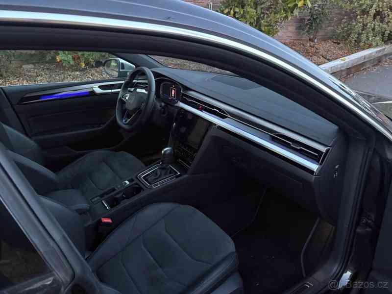 Volkswagen Arteon 2,0   R Shooting Brake 235 kw benzín - foto 7