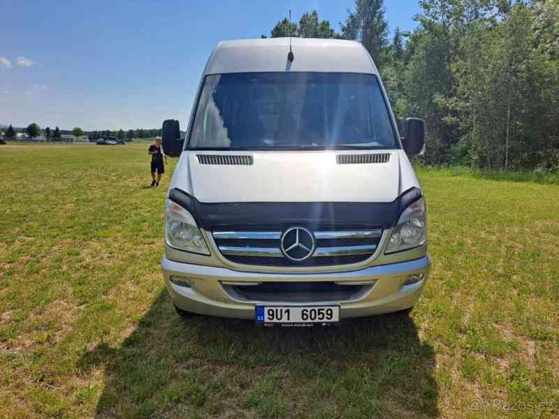 Mercedes sprinter 319CDI  - foto 2