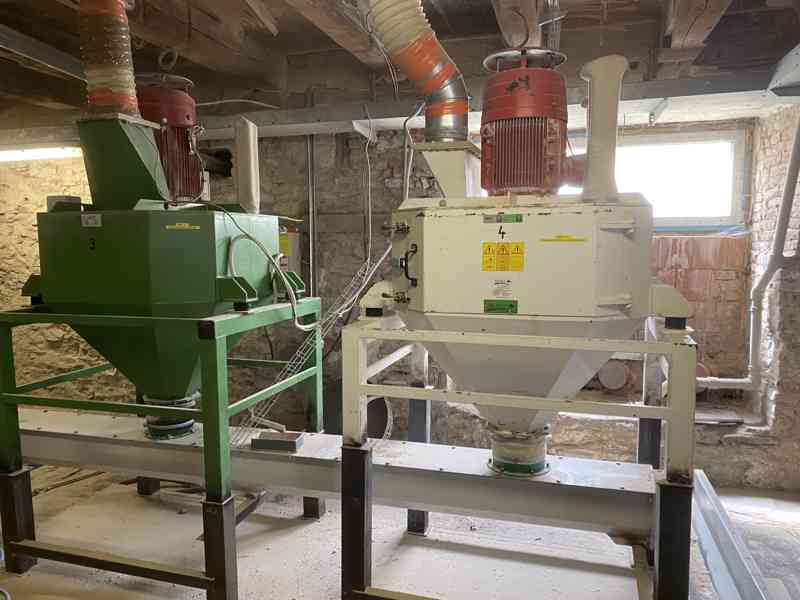 Stroje a technologie na zpracování dřeva a dřevěné štěpky - foto 2