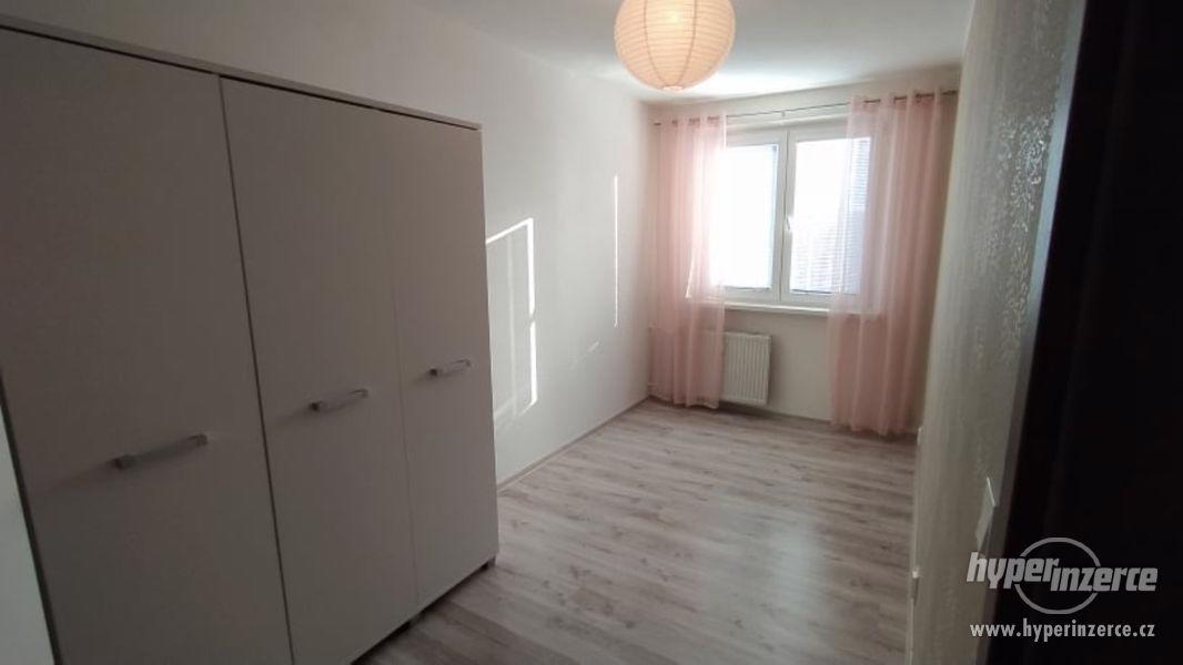 Pronájem nově zrekonstruovaného bytu 2+1 o výměře 45m2. - foto 18