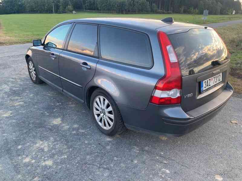 Volvo V50 2,4   5 válec , R.v. 2004 , Benzin,L - foto 3
