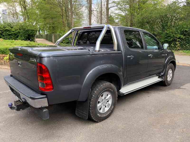 2011 Toyota Hilux - foto 5