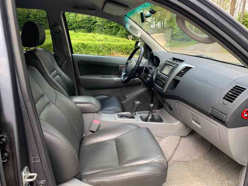 2011 Toyota Hilux - foto 4