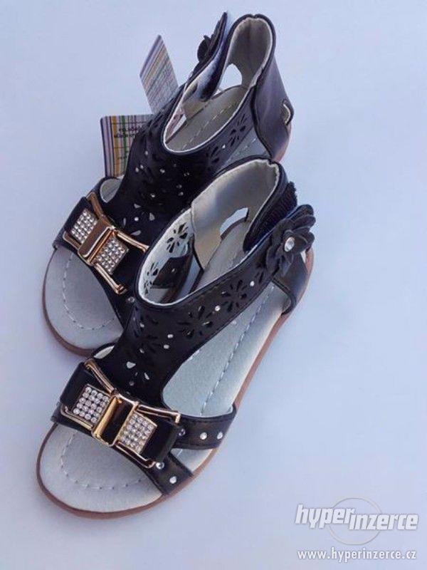Dívčí sandálky černé-mašlička - foto 1