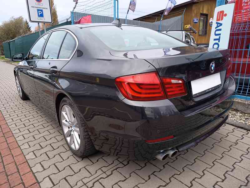 BMW 525d xDrive Limousine Webasto ČR  - foto 9
