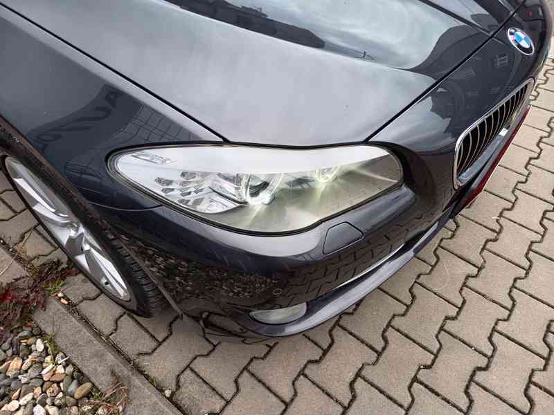 BMW 525d xDrive Limousine Webasto ČR  - foto 5