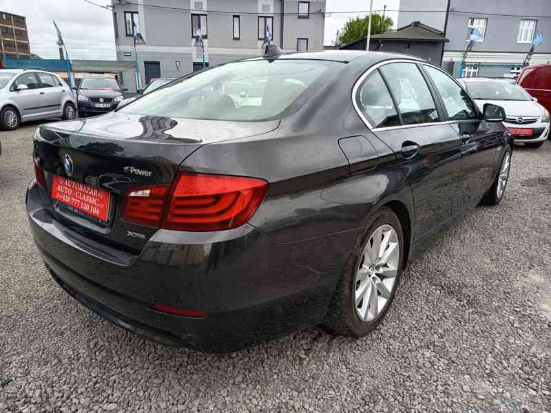 BMW 525d xDrive Limousine Webasto ČR - foto 9