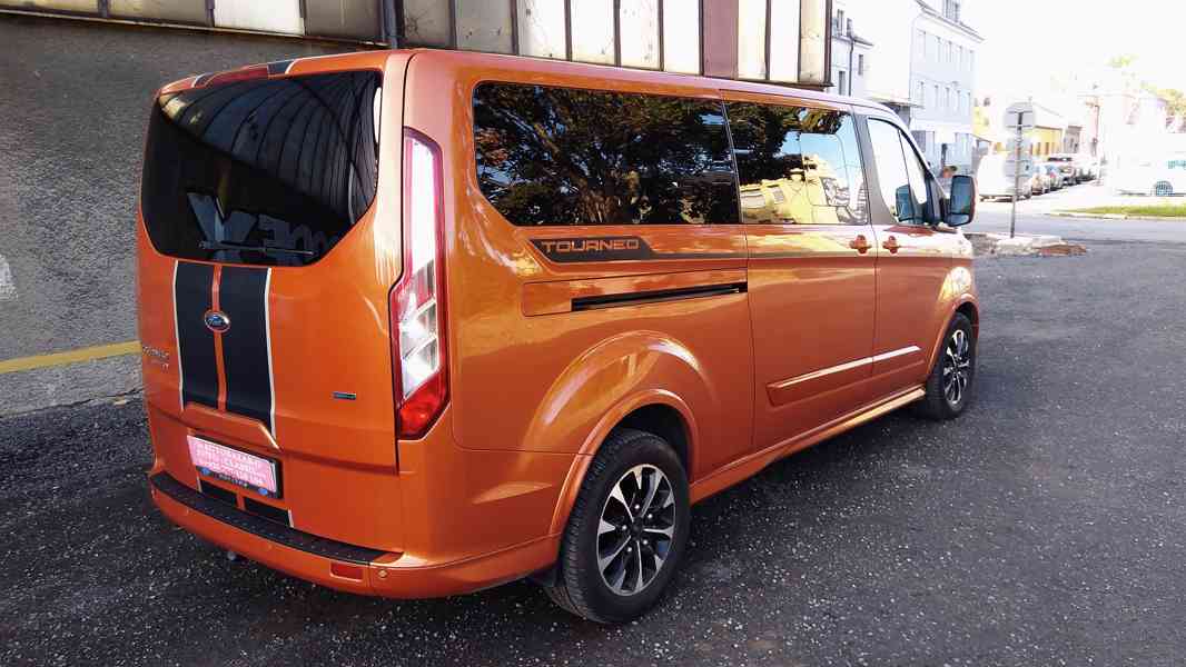 FORD Tourneo Custom SPORT 2,0Eco Blue ČR 1.majitel 8-míst L2 - foto 6