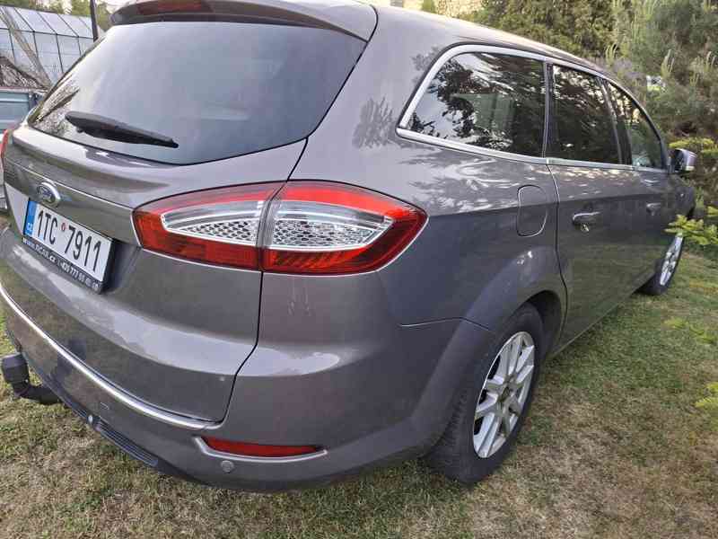 Ford mondeo mk4Titanium,combi,alu, výhřev,navi - foto 9