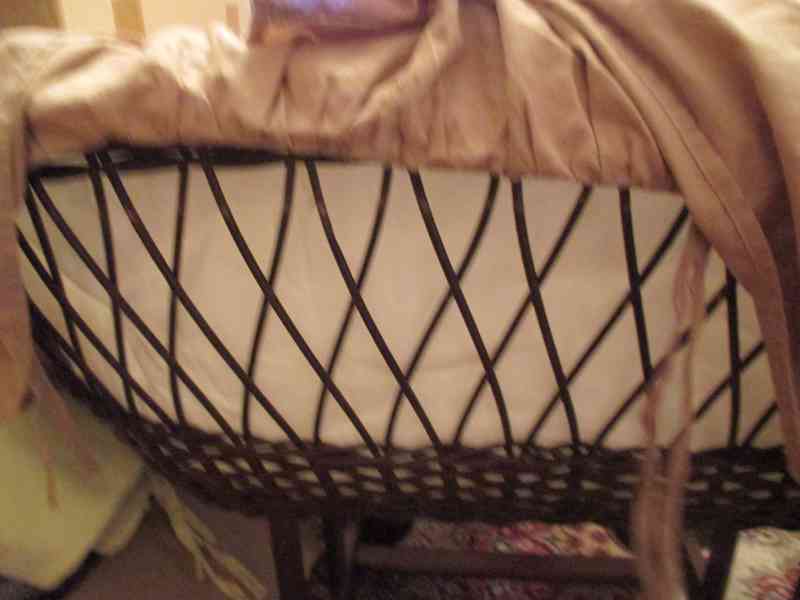 XXL proutěný košík pro miminko - foto 2