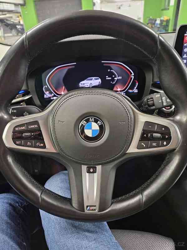 BMW Řada 5 2,0   140 kW Automat - foto 13