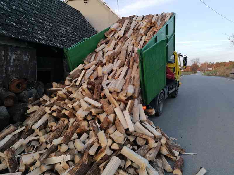 Palivové dřevo měkké (SUCHÉ) - tvrdé naštípané - foto 5