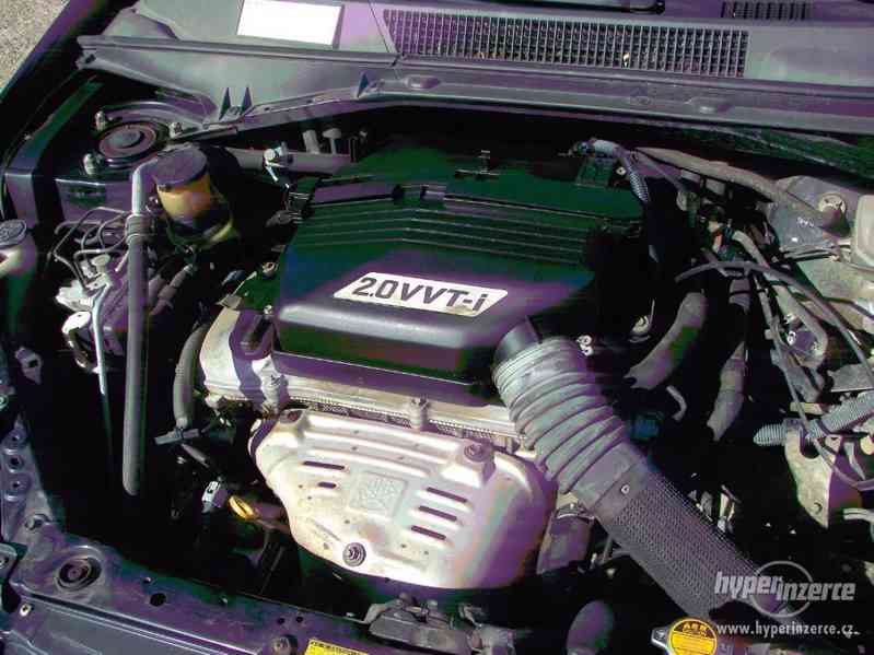 Toyota Raw 4 2.0i 4x4 r.v.2003 AUTOMAT 2.Maj.Koupeno v ČR - foto 14