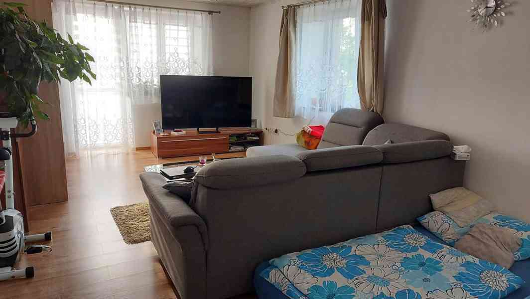 Prodej domu v obci Mokošín - foto 1