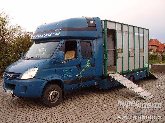 Iveco Daily 65C18 6míst ,pro 4 koně - foto 1