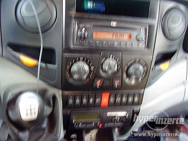 Iveco Daily 65C18 6míst ,pro 4 koně - foto 6