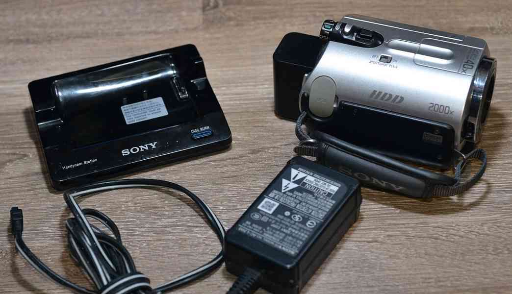 videokamera: Sony DCR-SR32e **30GB HDD*40 Op. Zoom - foto 3